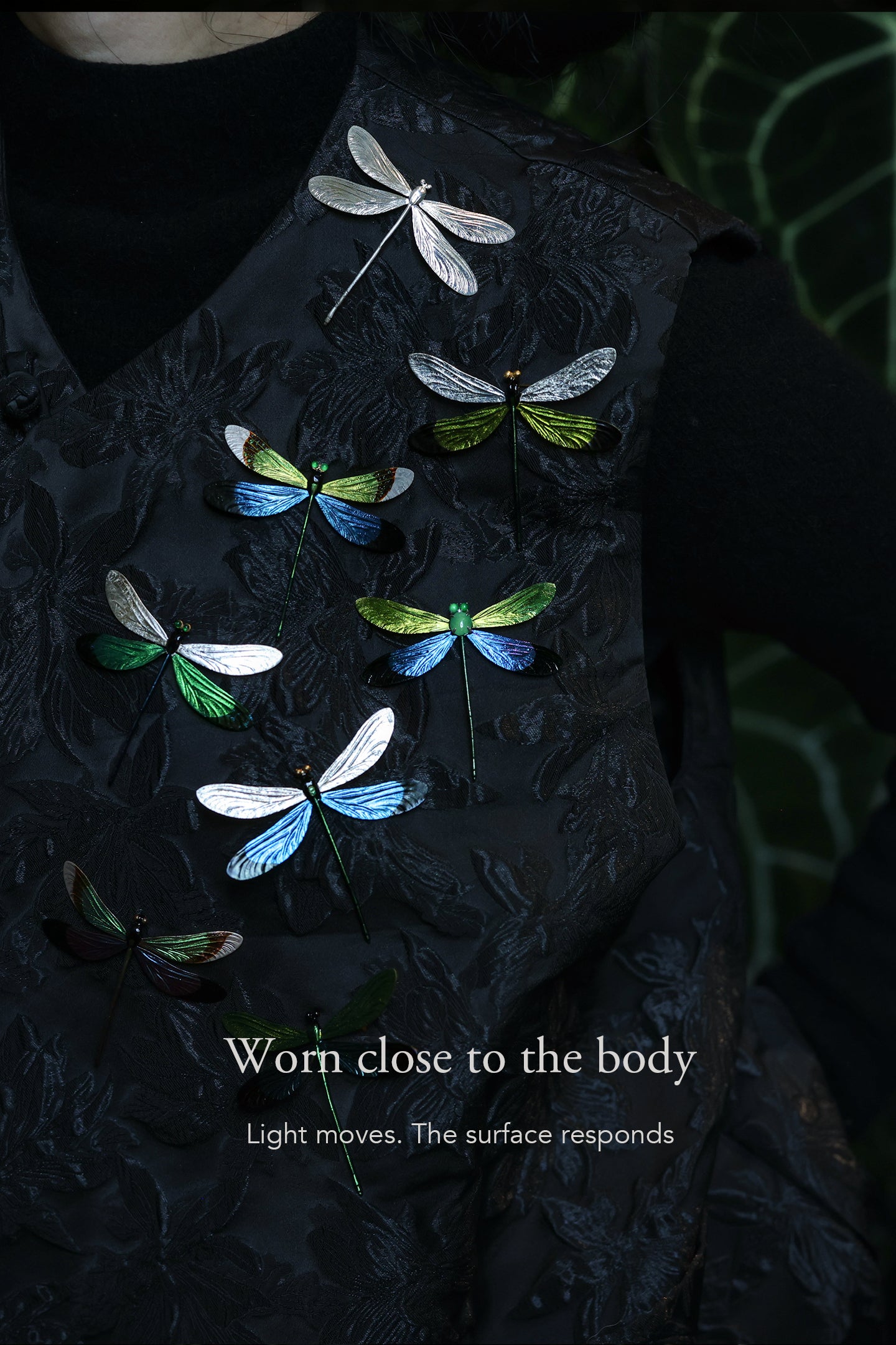 Damselfly — Silver Lacquer Brooch