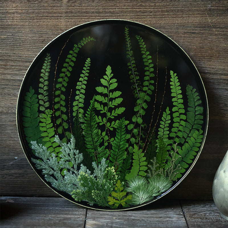 Lacquer Essence Plate — Fern Edition